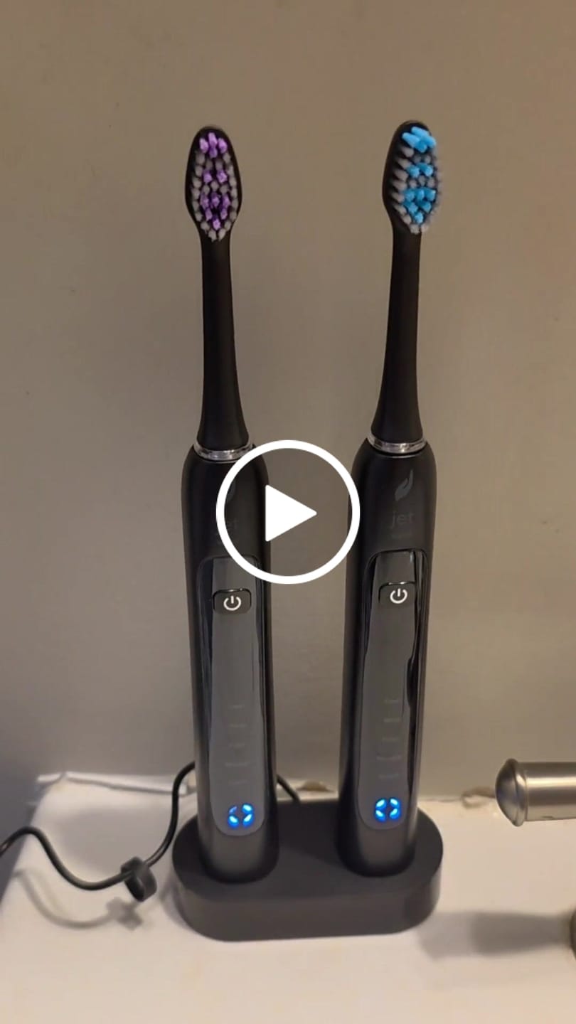 Customer video review of Jet Dual Sonic Electric Toothbrush Set