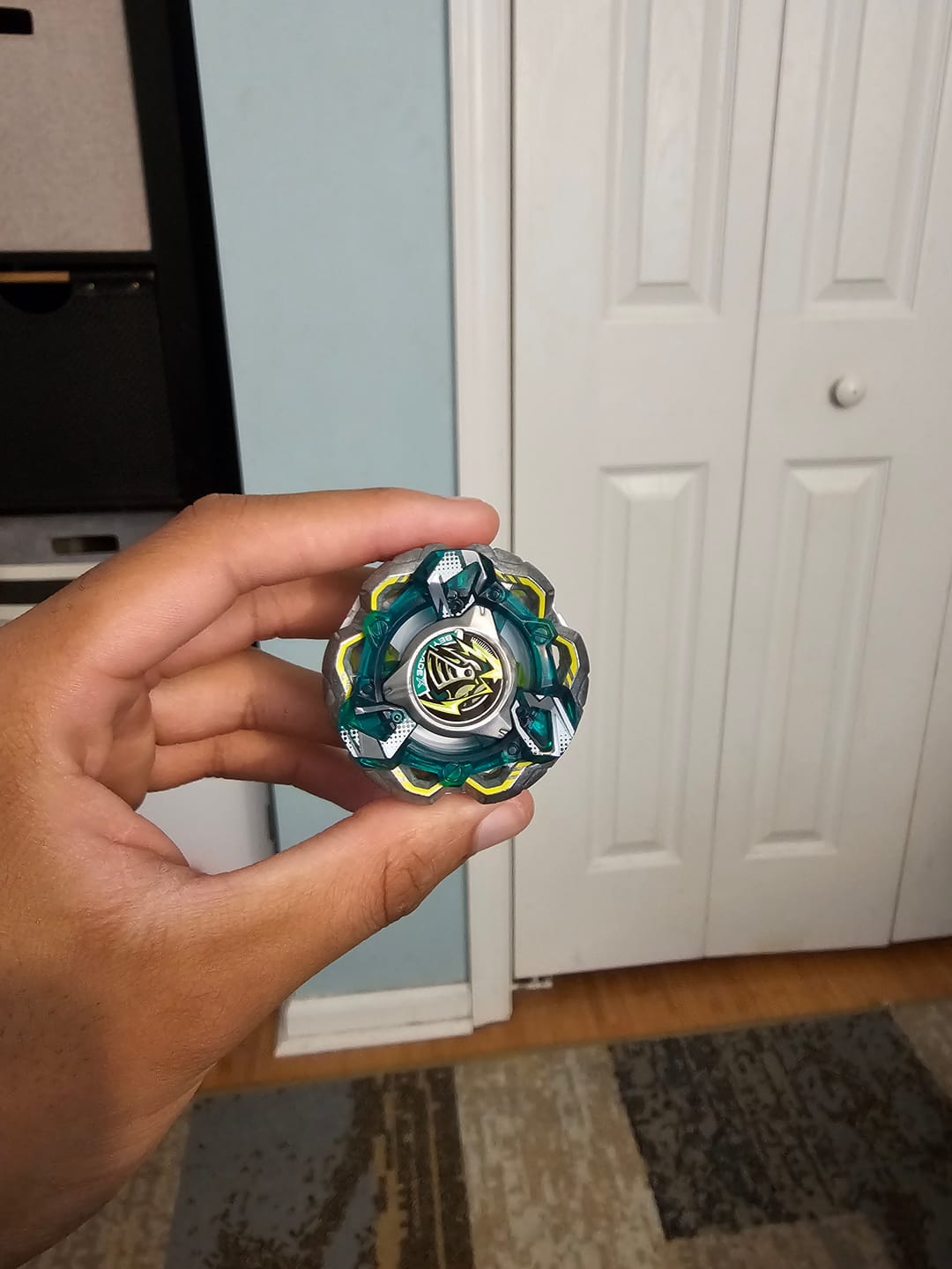 Customer photo review of Takara Tomy Beyblade X CX-14 Knight Fortress GV8-70UN