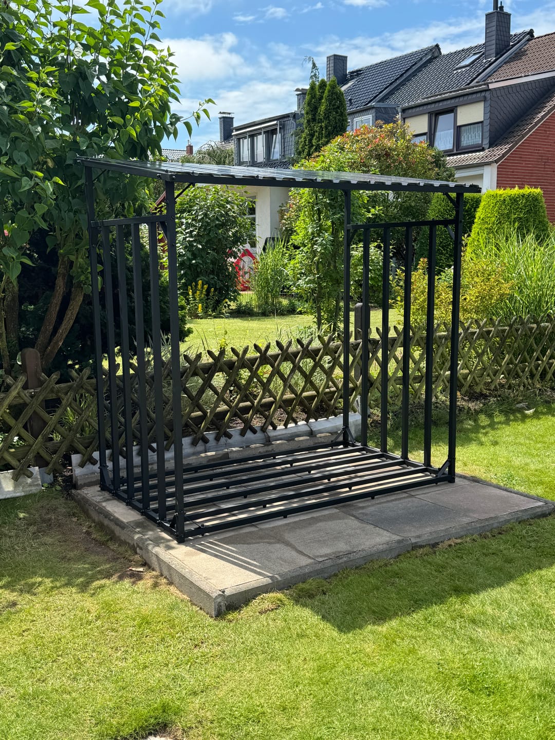 Customer photo review of Gartenzeit® Premium Kaminholzregal für den Außenbereich – XXL, extra stabil & wetterfest