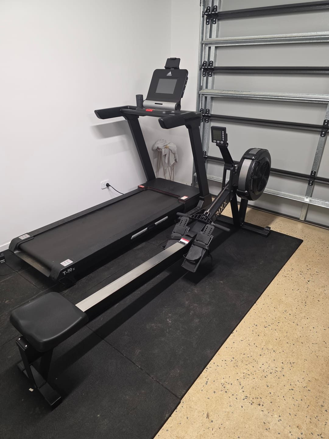 Customer photo review of BRIXX Tornado Air Rower