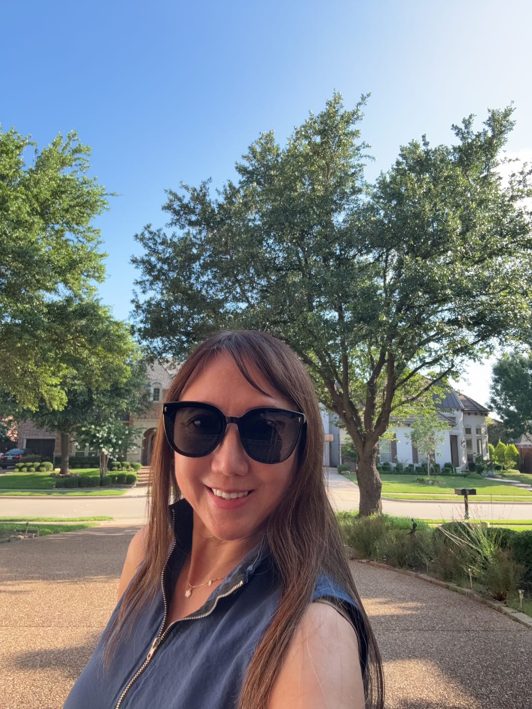Customer photo review of Oversized Square-Round Frame Sunglasses UV 400 FD020/FD421