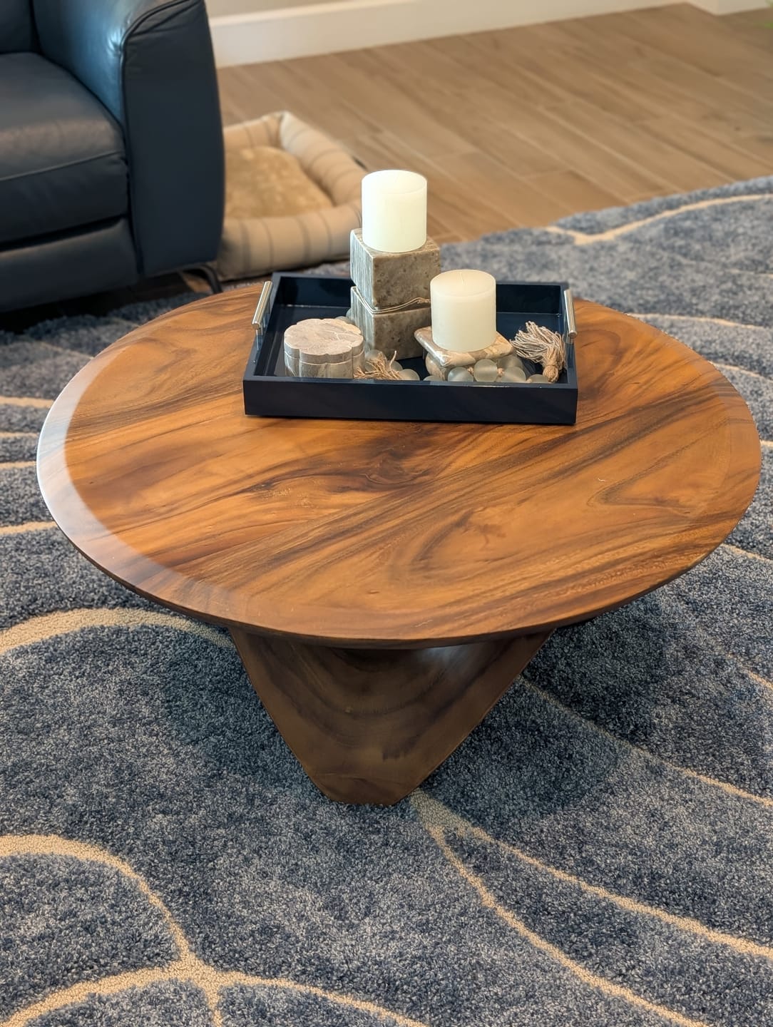 Customer photo review of Sculptural Round Coffee Table For Holiday Decor