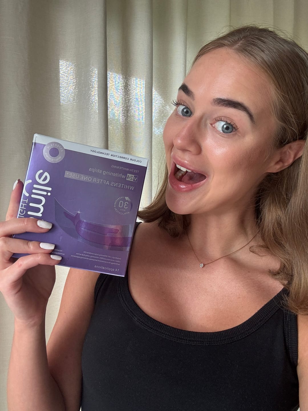 Customer photo review of V24 Violetinės Dantų Balinimo Juostelės
