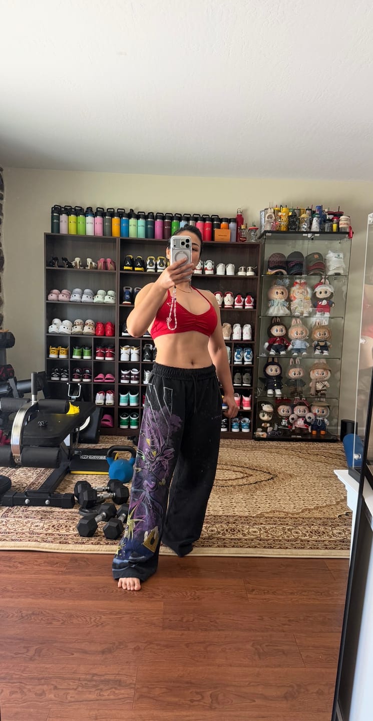 Customer photo review of 2004 - Yu-Gi-Oh!® Sweats