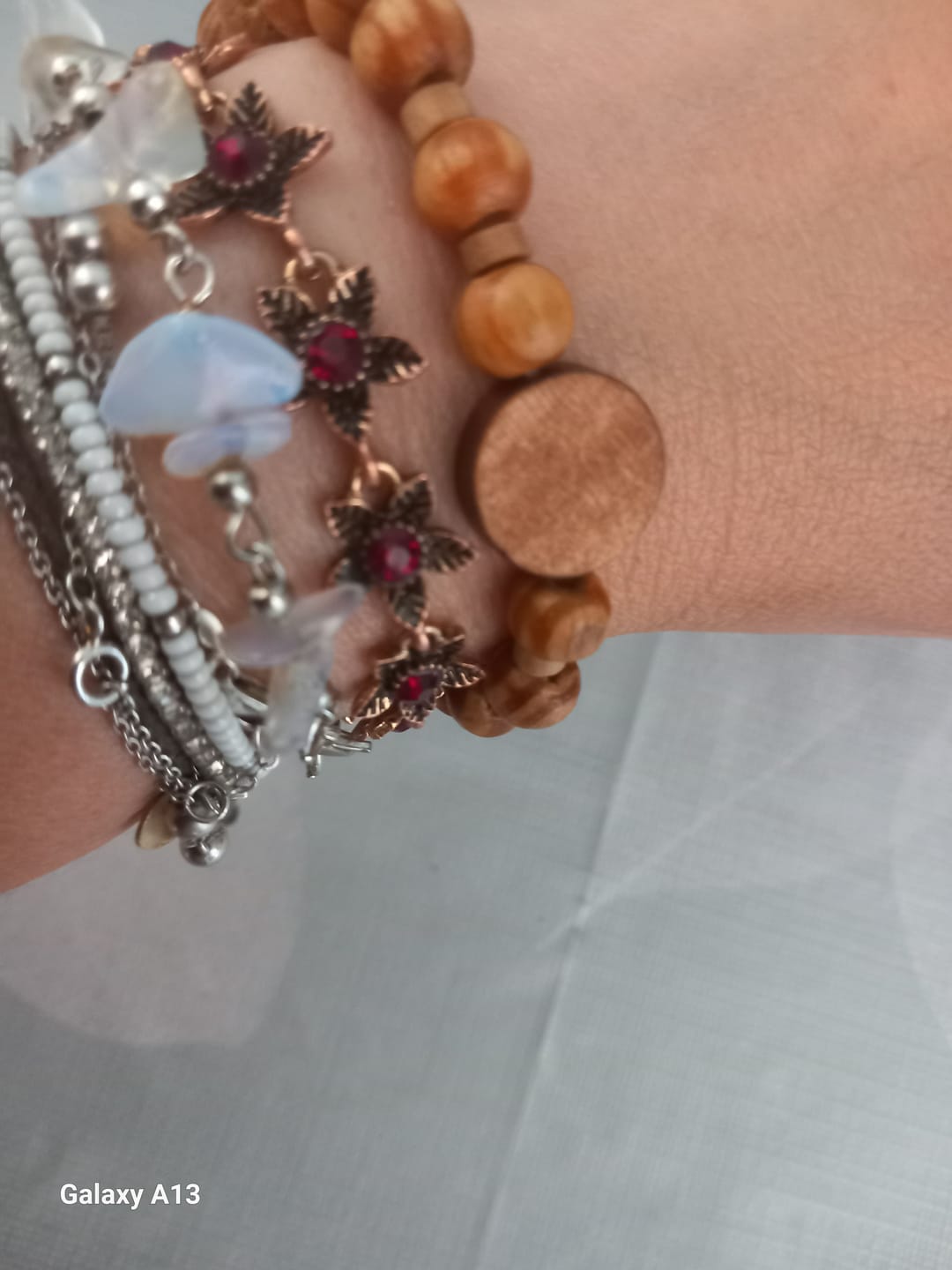 Customer photo review of Mondstein Armband für Intuition - Handgefertigt in Peru | Edelstein Armband für schmale Handgelenke