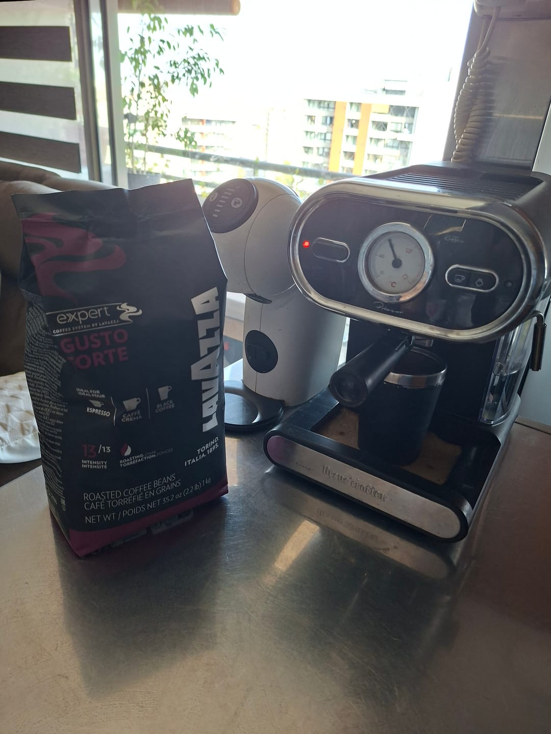 Customer photo review of Lavazza Gusto Forte 1 kg Grano Entero