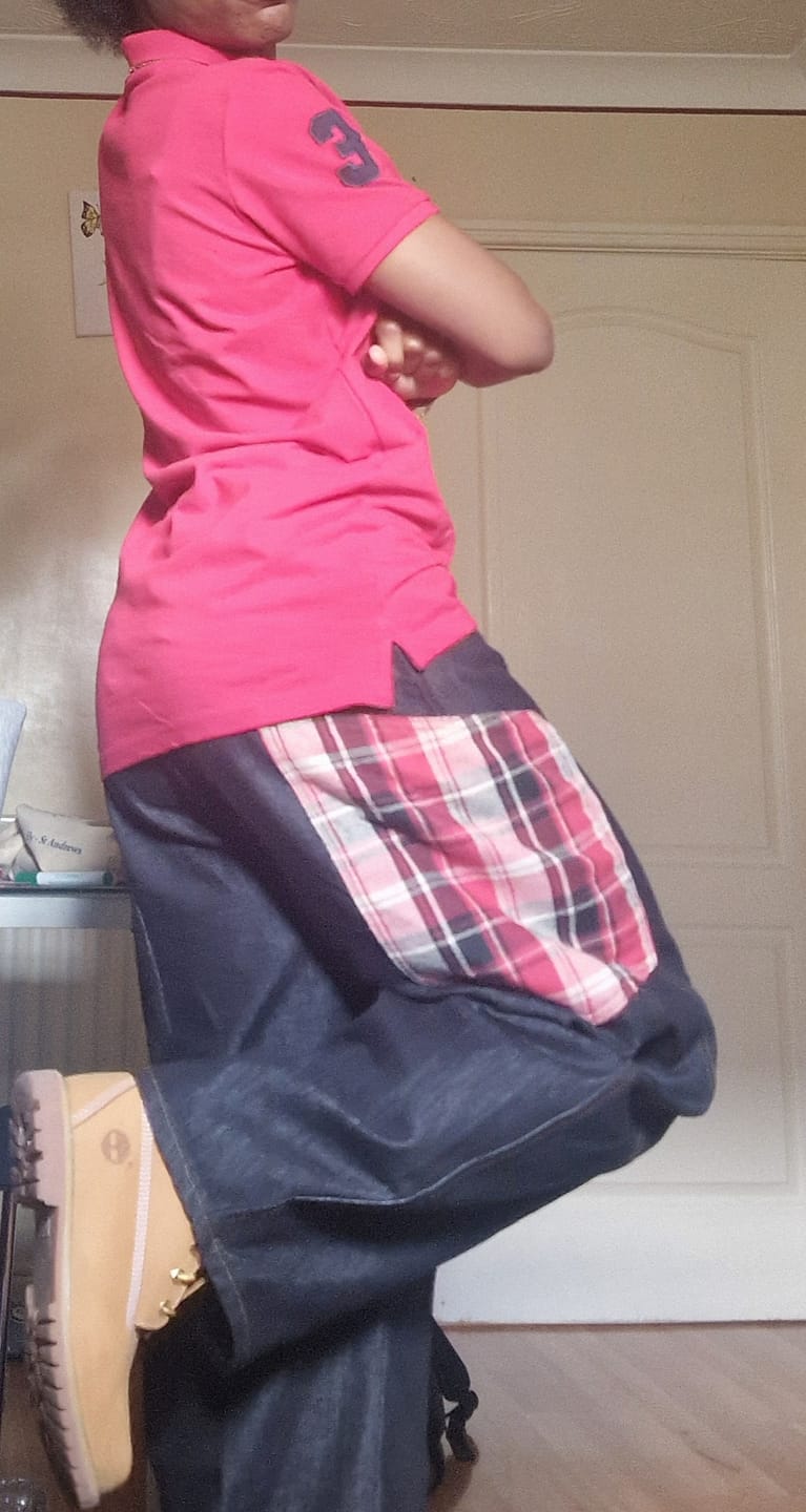 Customer photo review of Aelfric Eden BAGGY BARREL Jeans