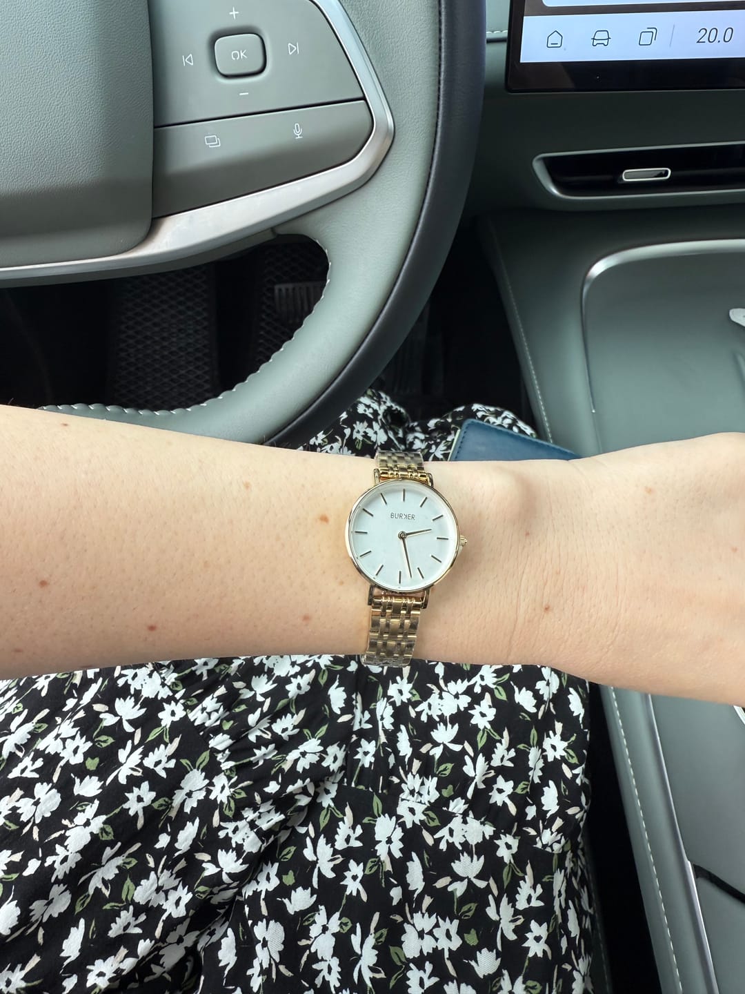 Customer photo review of Ruby Petite Gold White