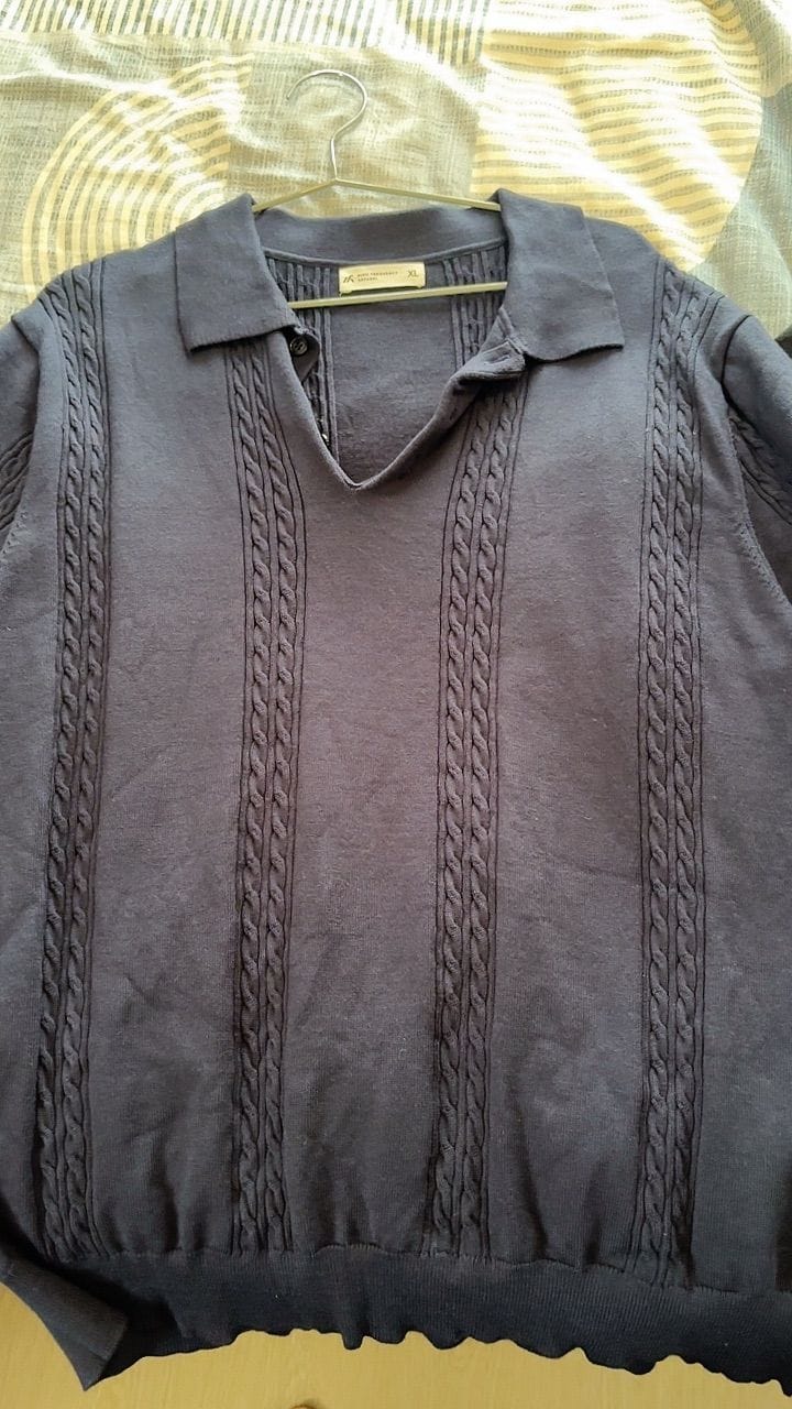 Customer photo review of Striped Collar Piqué Polo – Slim Fit