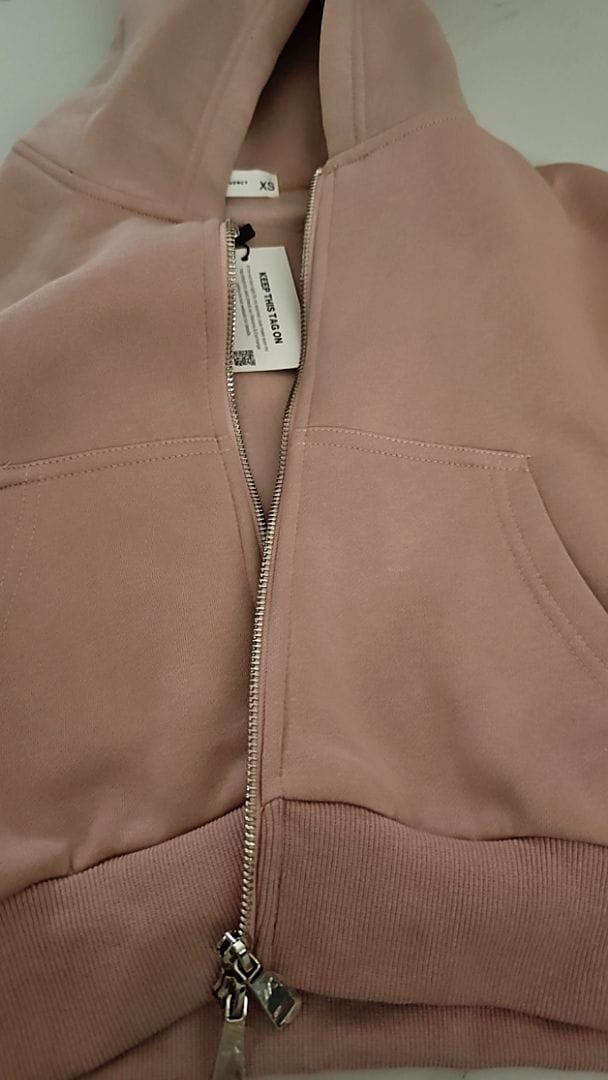 Customer photo review of Cropped Two-Way Zippered Hoodie