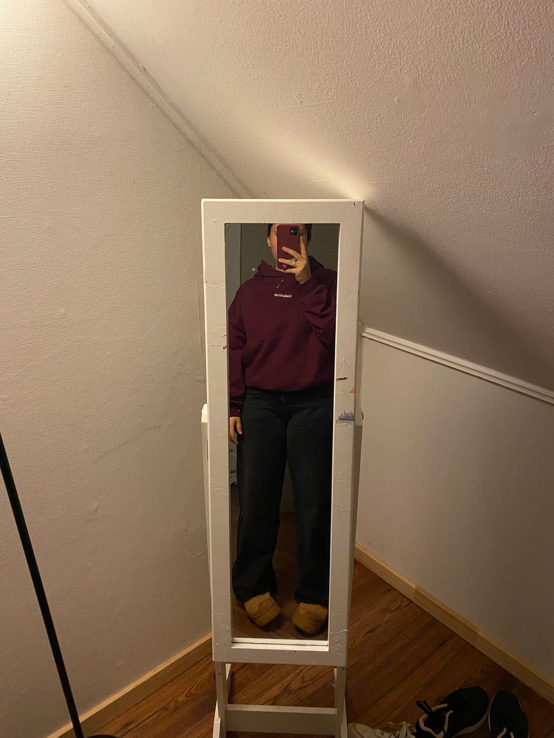 Customer photo review of (PRE-VENTA) POLERÓN HOODIE BURDEO - OVERSIZE CON GORRO LOGO Y ESPALDA BORDADO