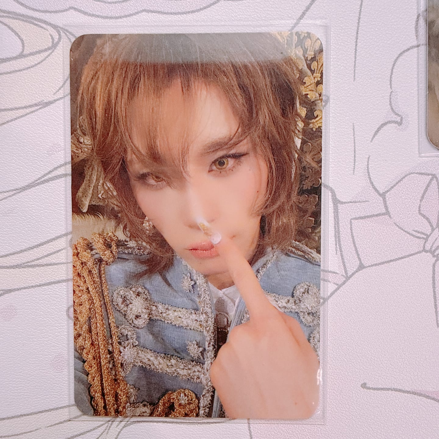 Customer photo review of XLOV "I,God" - Official Photocard [26.05.29]