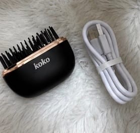 Customer photo review of Mini Portable Hair Straightener