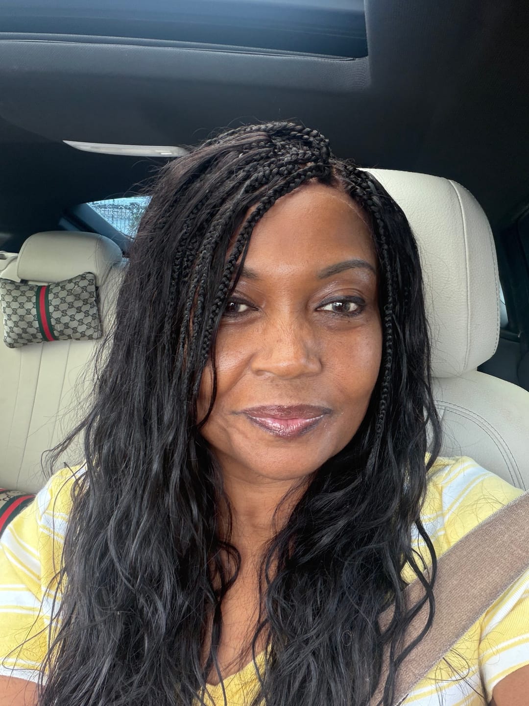 Customer photo review of Michelle - Salon-Style Glueless Miracle Braided Wig Pre-Bleached Swiss HD Full Lace Boho Box Braids Bora Bora Human Hair Body Wave Curls