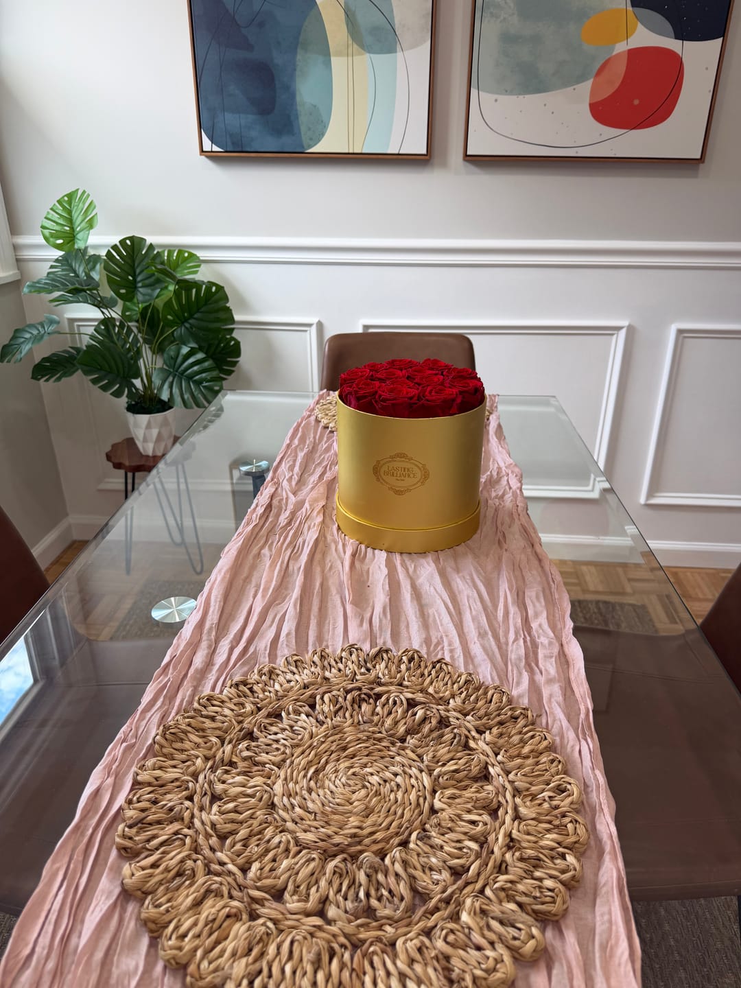 Customer photo review of True Icon 13 Roses In Gold Box