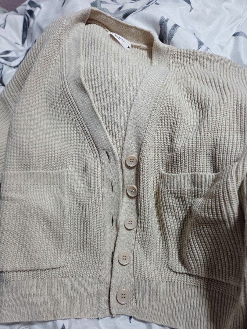 Customer photo review of Puffy Knitted Cardigan