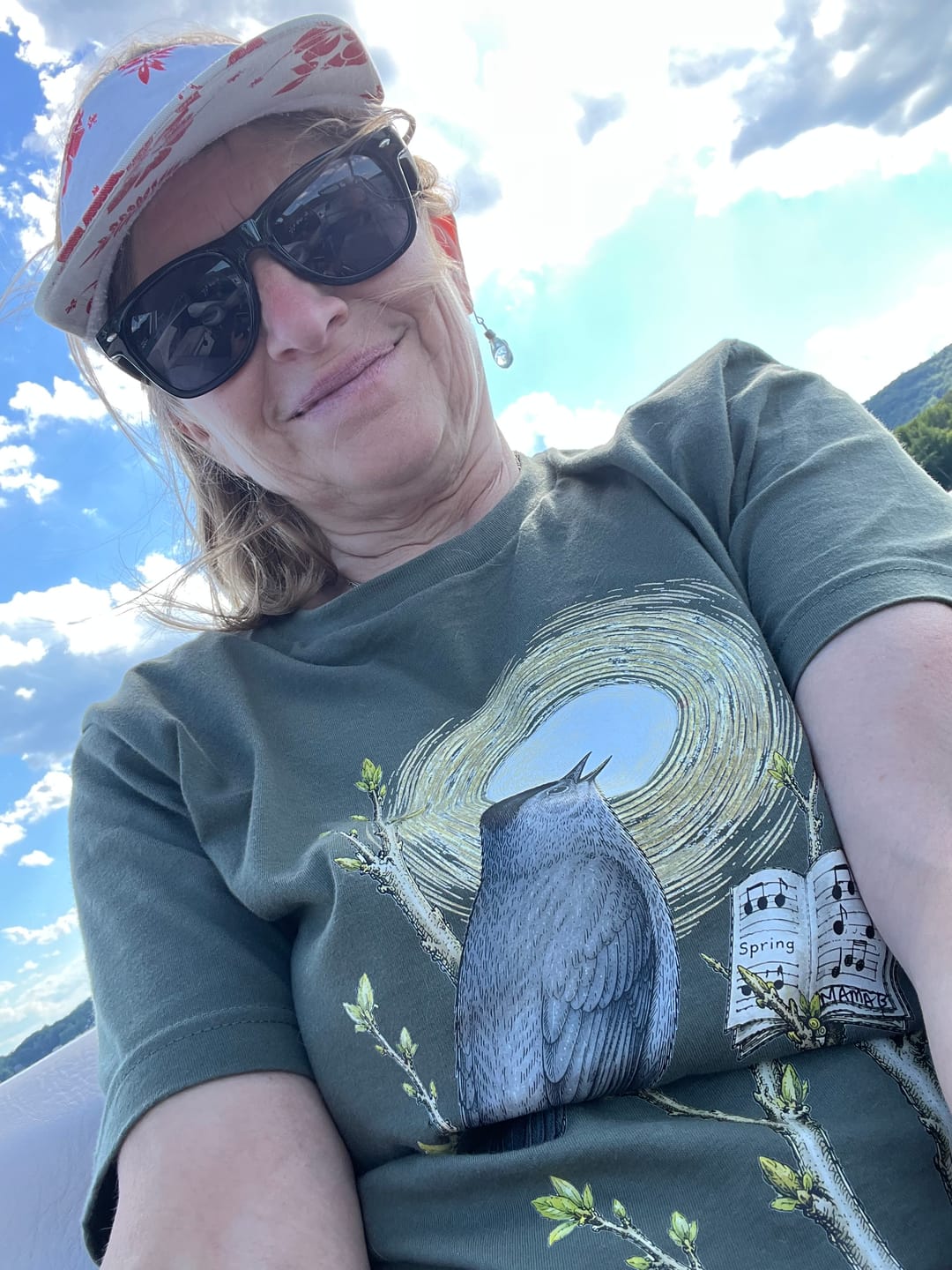 Customer photo review of Grey Cat Bird Diva T-shirt