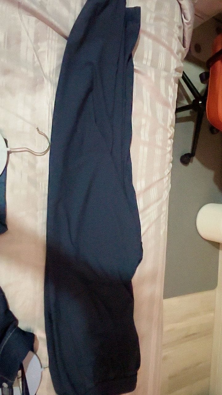 Customer photo review of Ultra Cooling Jogger Pants