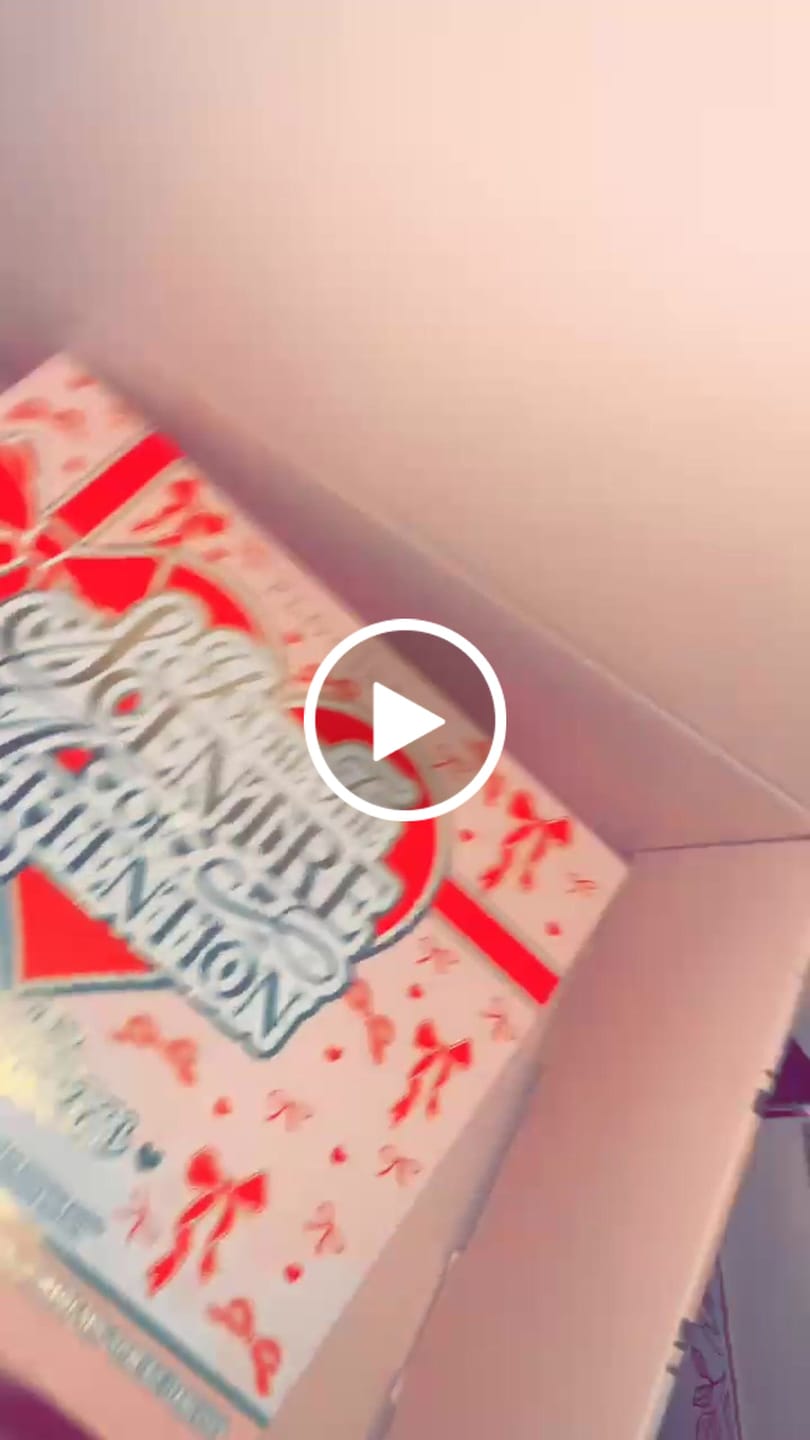 Kundevideoanmeldelse av Milkshake Cup Mystery Bundle