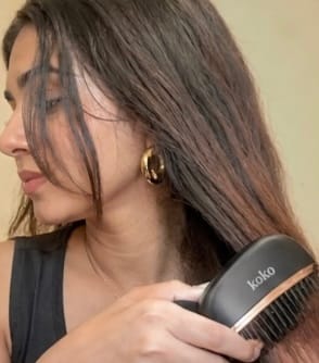 Customer photo review of Mini Portable Hair Straightener