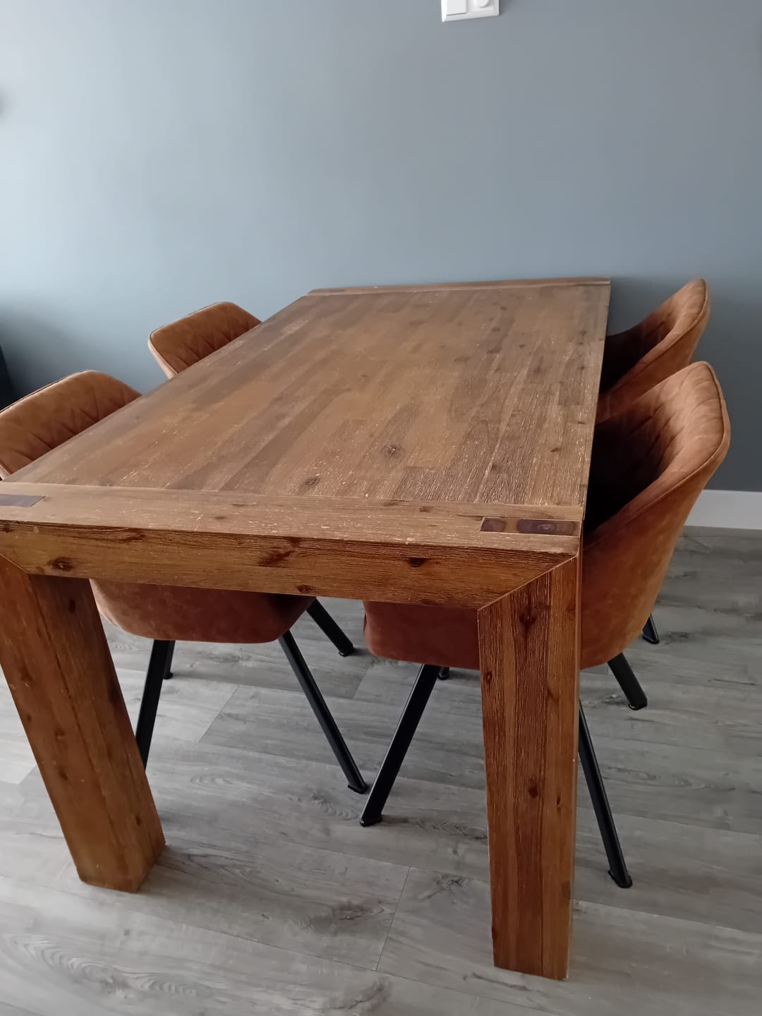 Customer photo review of Brione Draaibare Eetkamerstoel - Cognac