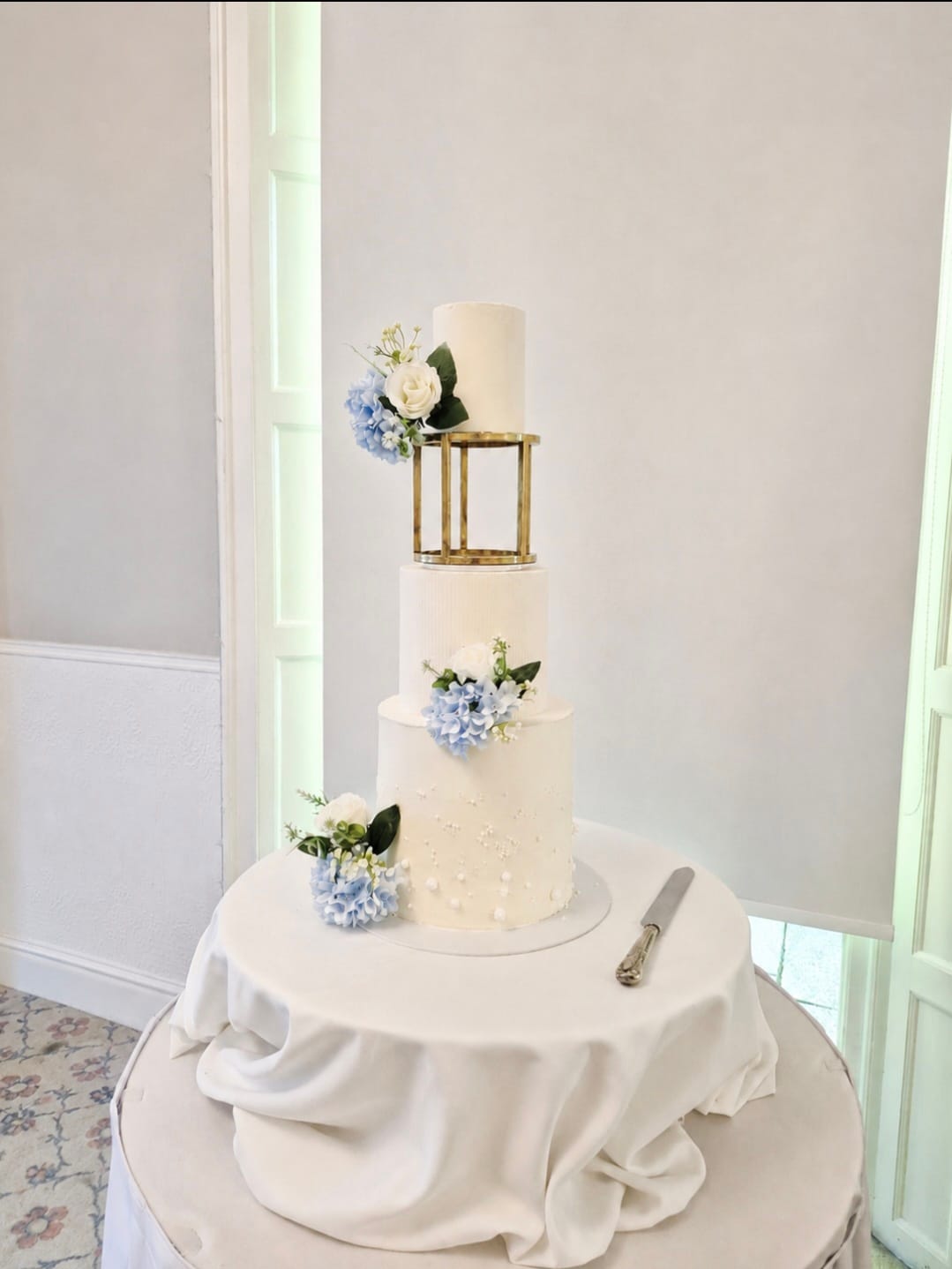 Customer photo review of Round Reeded Cake Separator