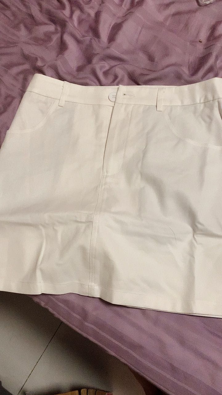 Customer photo review of Basic Cotton Pocket Skorts