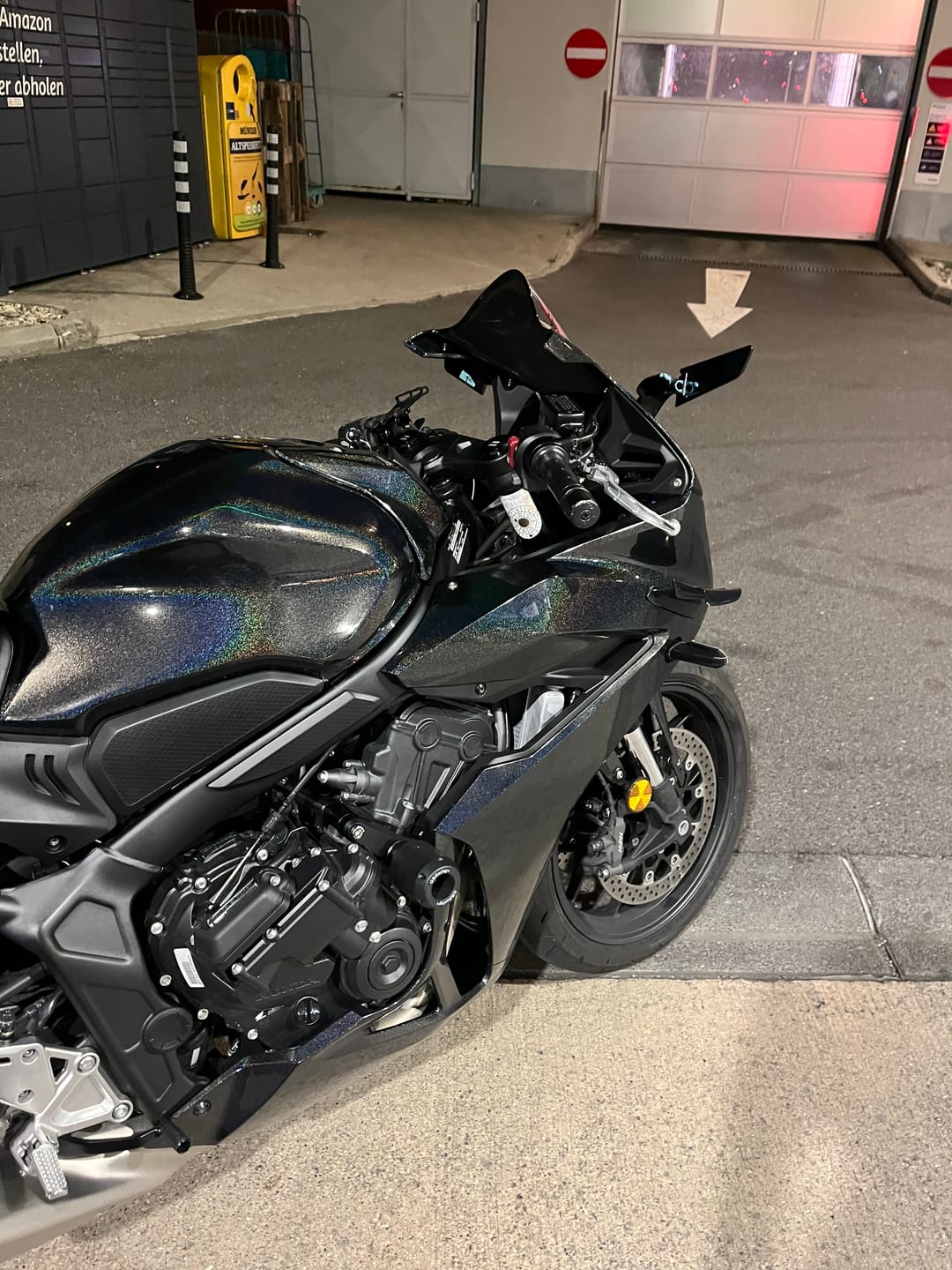Customer photo review of Gloss Metallic Black Glitter Vinyl Wrap