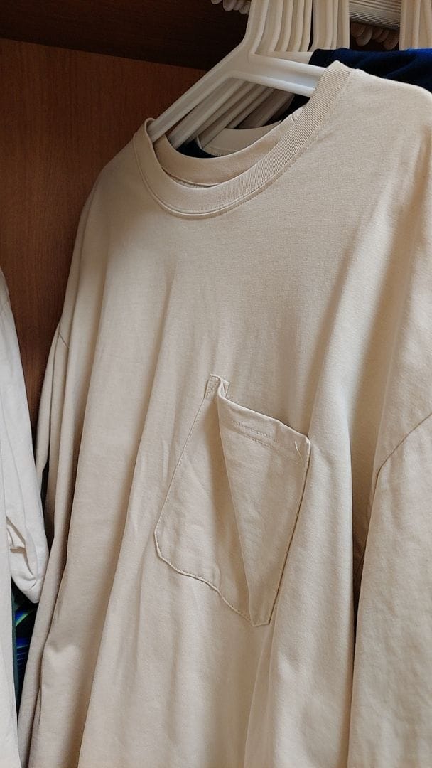 Customer photo review of Pocket Oversized T-shirt 270GSM