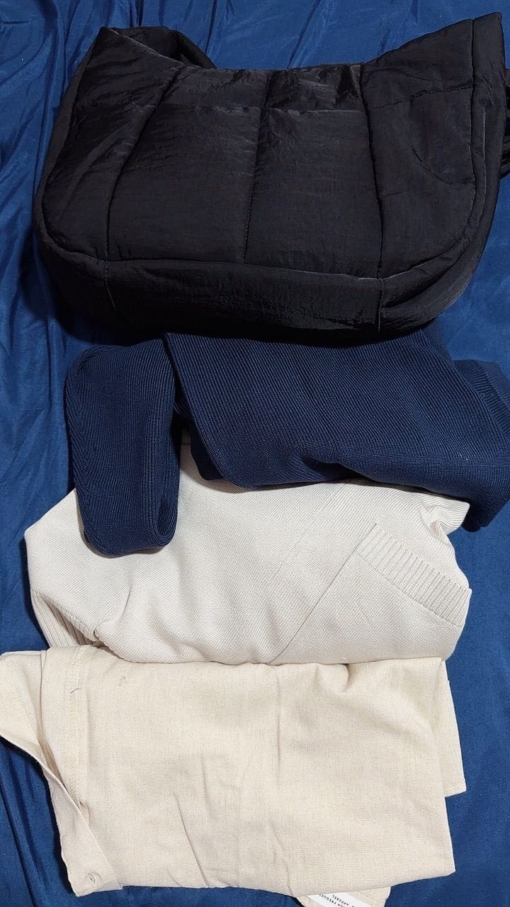 Customer photo review of Loose Fit Heavyweight Knitted Long Sleeve Pullover