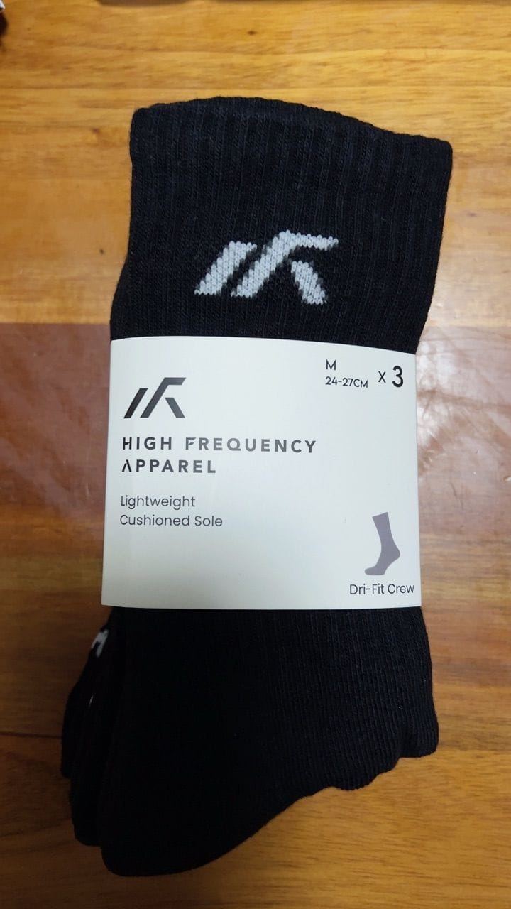 Customer photo review of [Pack of 3] Unisex Dri-Fit Crew Sports Socks With Cushioned Sole