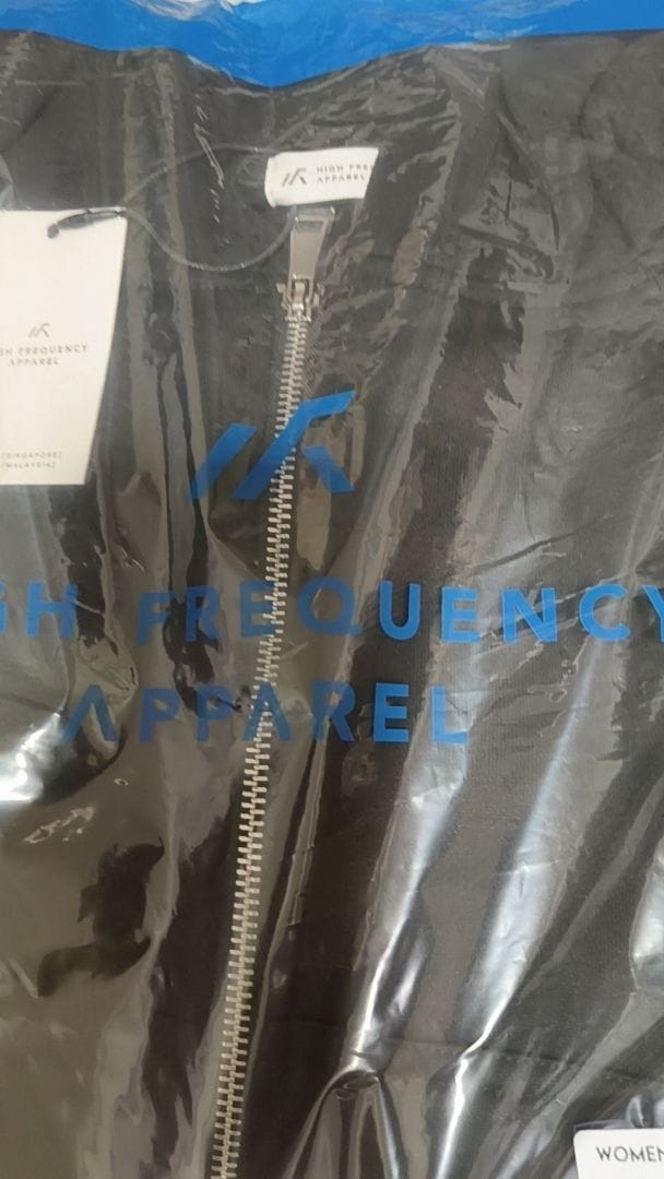 Customer photo review of Cropped Two-Way Zippered Hoodie
