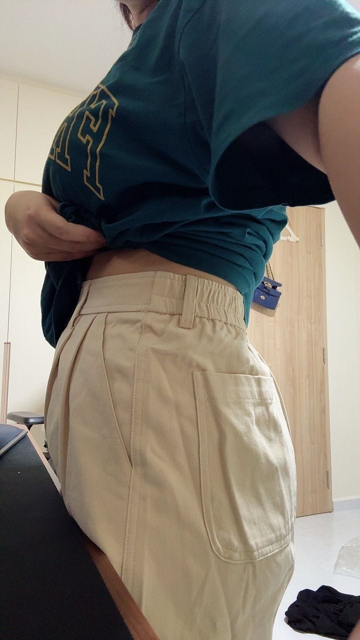 Customer photo review of Double Pleated Chino High-Waisted Shorts