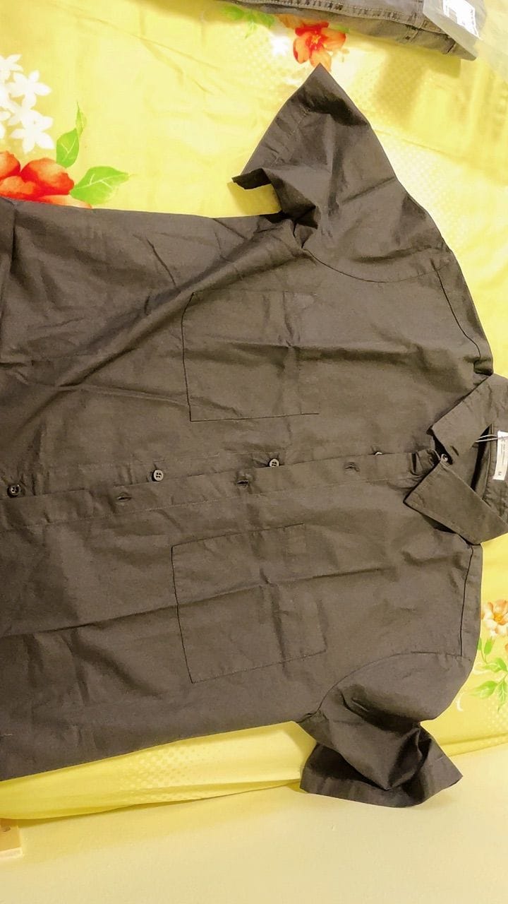 Customer photo review of Oversized Short Sleeve Shirt with Spring Clasp