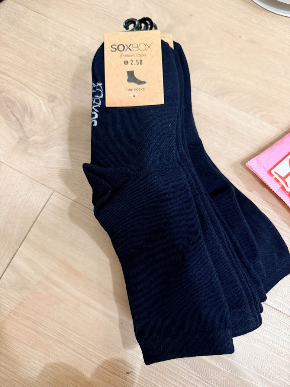 Customer photo review of [5 Pairs] Long Cotton Socks