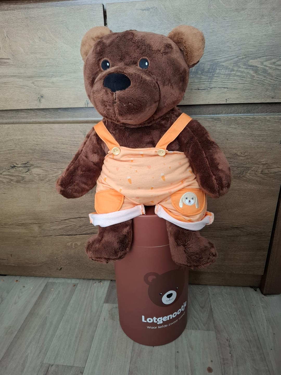 Customer photo review of Konijn WK Kleding Lotgenootje