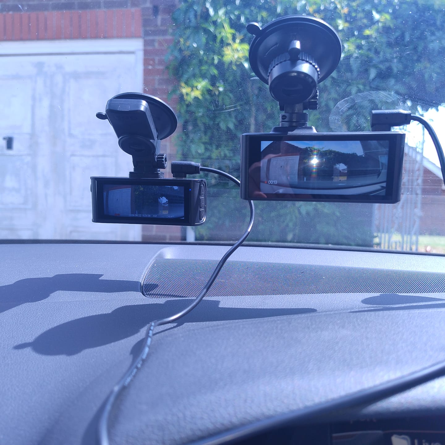 Customer photo review of Redtiger F7NA 4K Sony STARVIS 2 Front and Rear Dash Cam