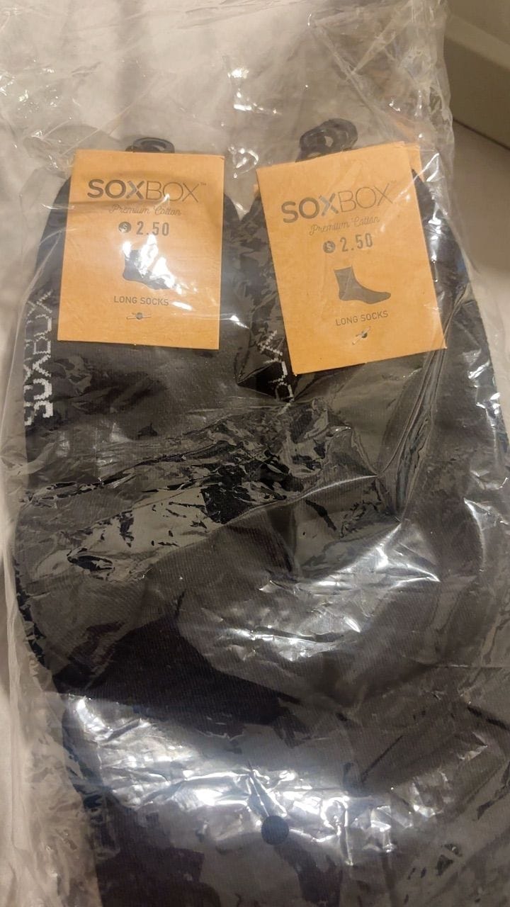 Customer photo review of [5 Pairs] Long Cotton Socks