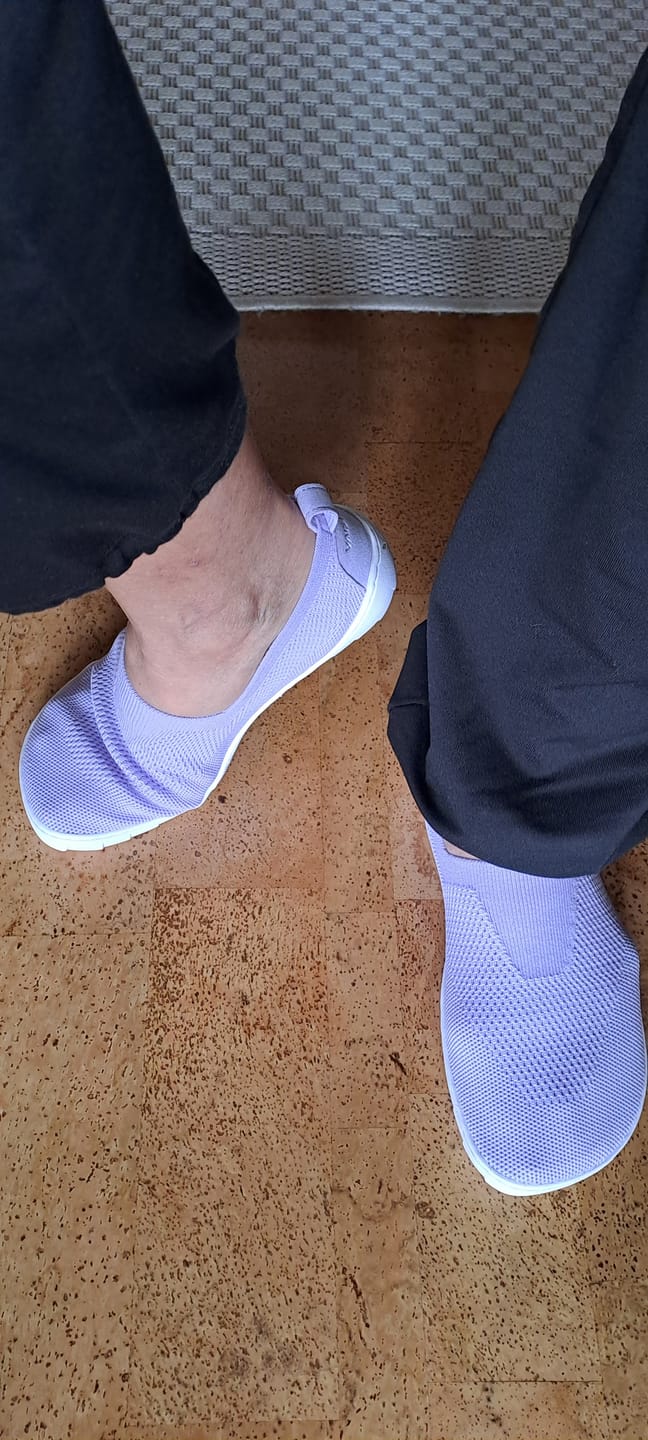Customer photo review of Vaistoa Lempeä 3 slip on -paljasjalkakengät