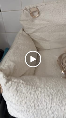 Customer video review of Marshmallow | The Bouclé Car Seat