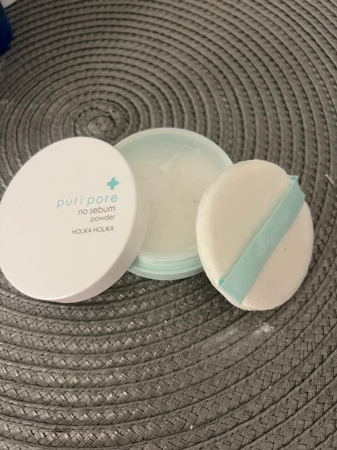 Customer photo review of Caurspīdīgs un ādu matējošs pūderis Holika Holika Puri Pore No Sebum Powder