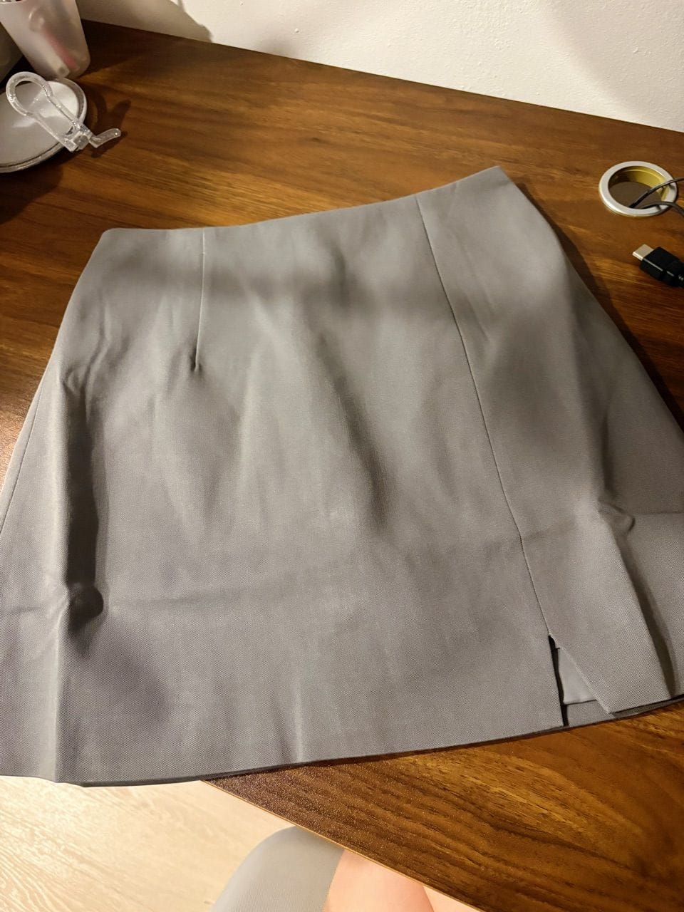 Customer photo review of Seamless Front Slit Skorts