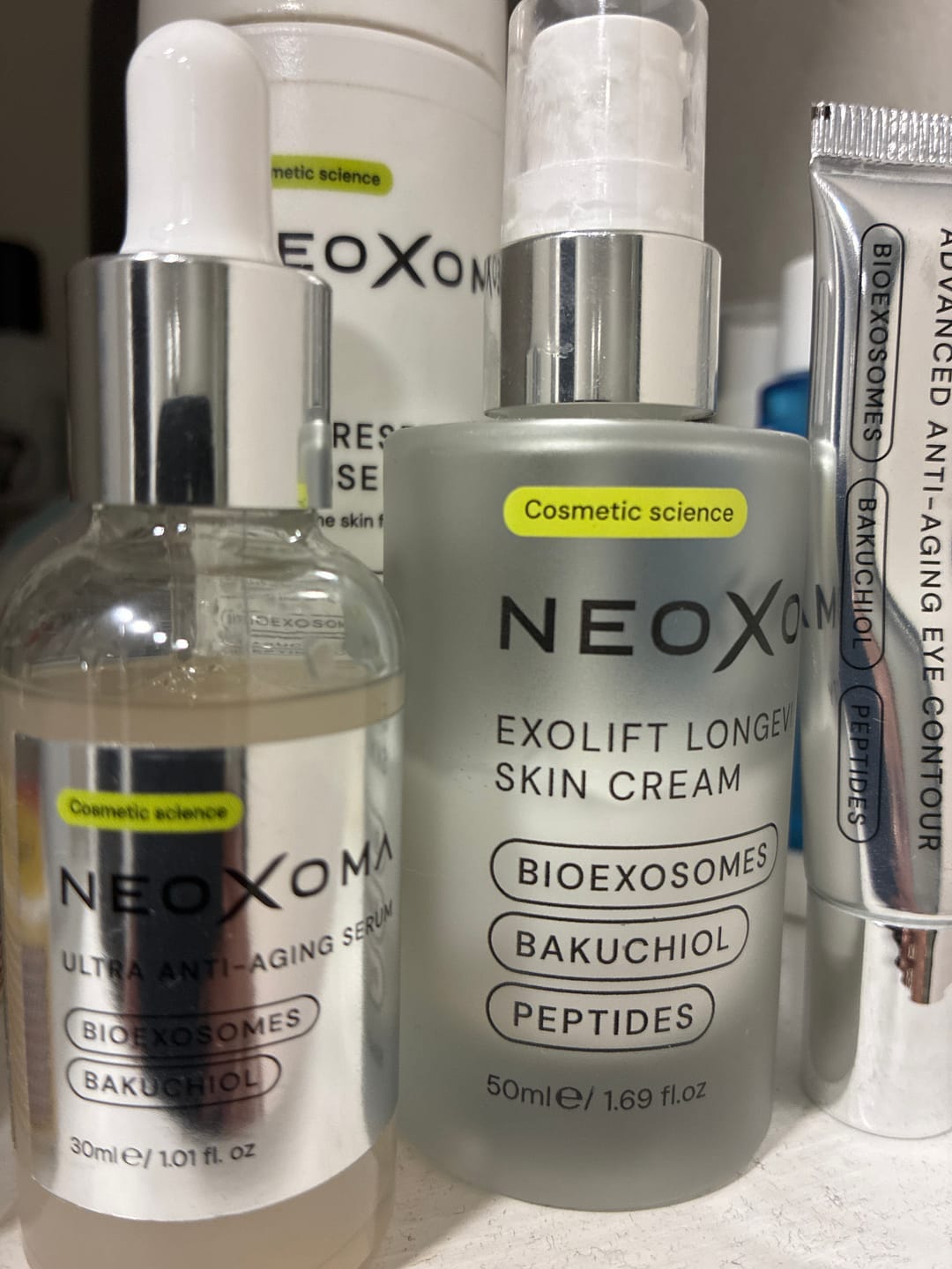 Customer photo review of Sérum de Exosomas Ultra Rejuvenecedor con Bioexosomas de Bakuchiol