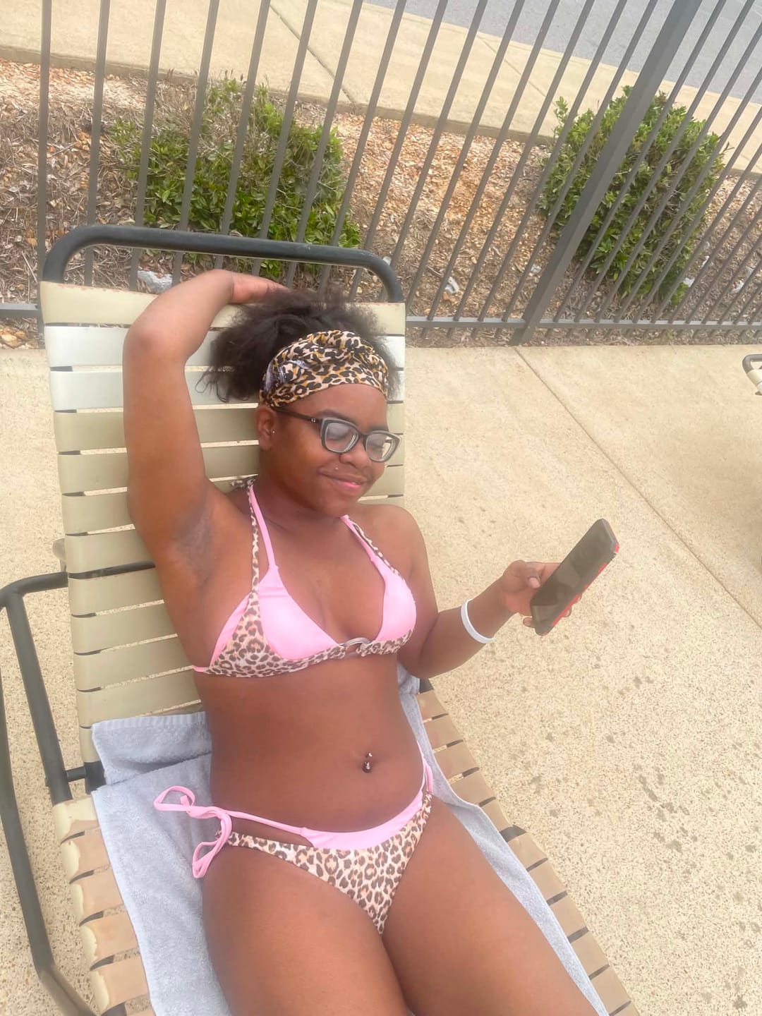 Customer photo review of Seamolly Leopard Print Contrast Color O Ring Double Layer Bikini Set