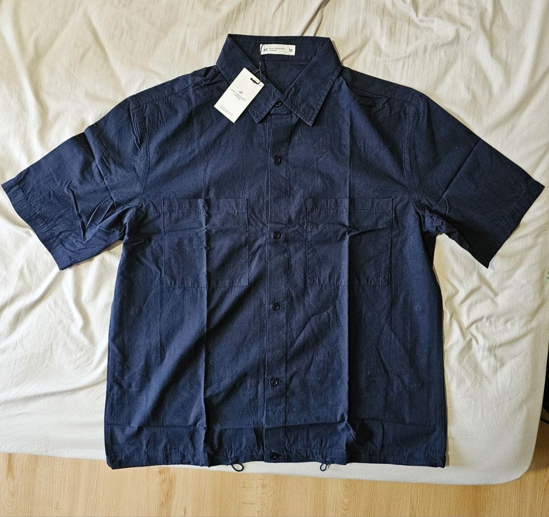 Customer photo review of Oversized Short Sleeve Shirt with Spring Clasp