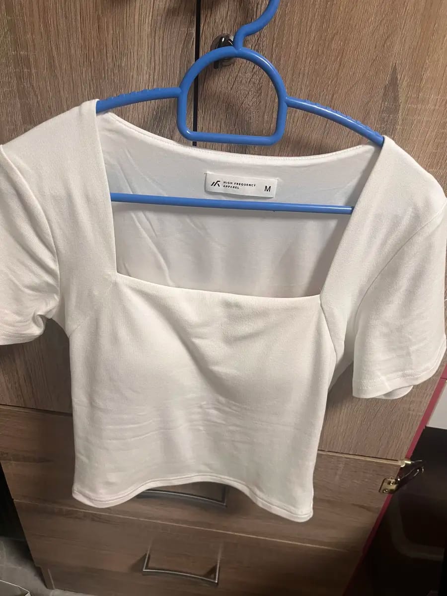 Customer photo review of Square Neck Padded Top