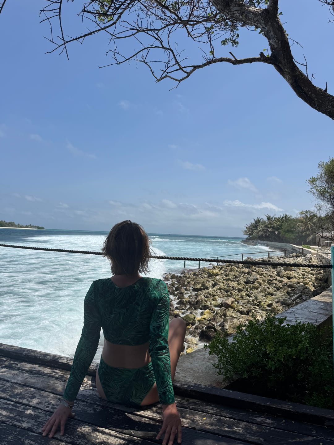 Customer photo review of Top with Sleeves & High-Waisted Brazilian
