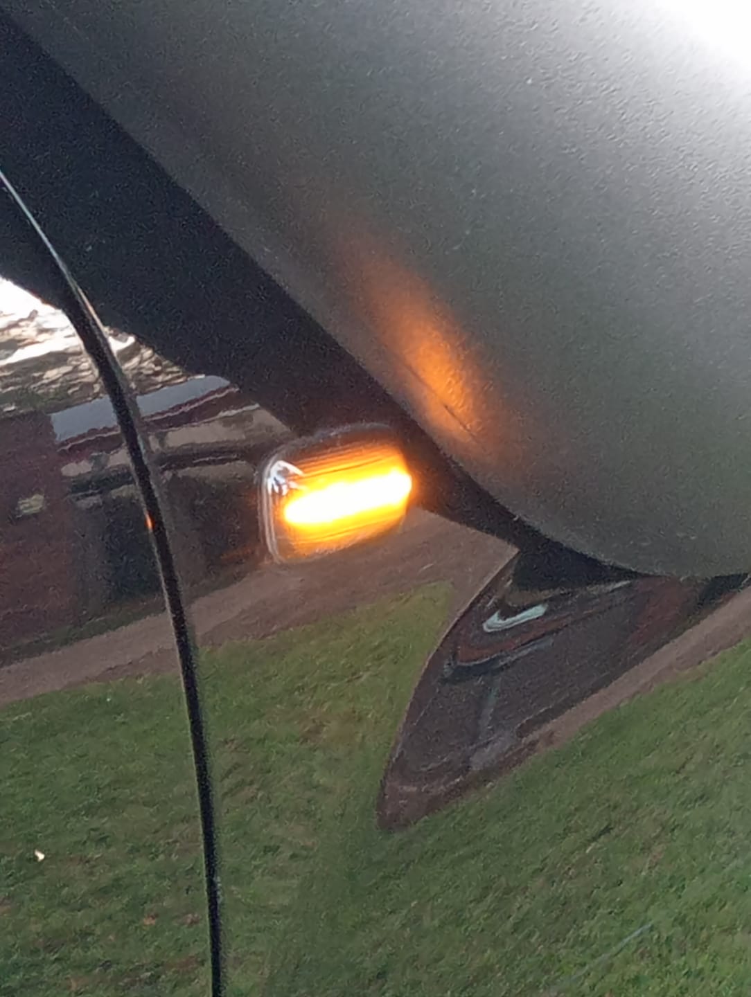 Customer photo review of Sequential LED Side Marker (smoked) suitable for Toyota 70/80/100 Series