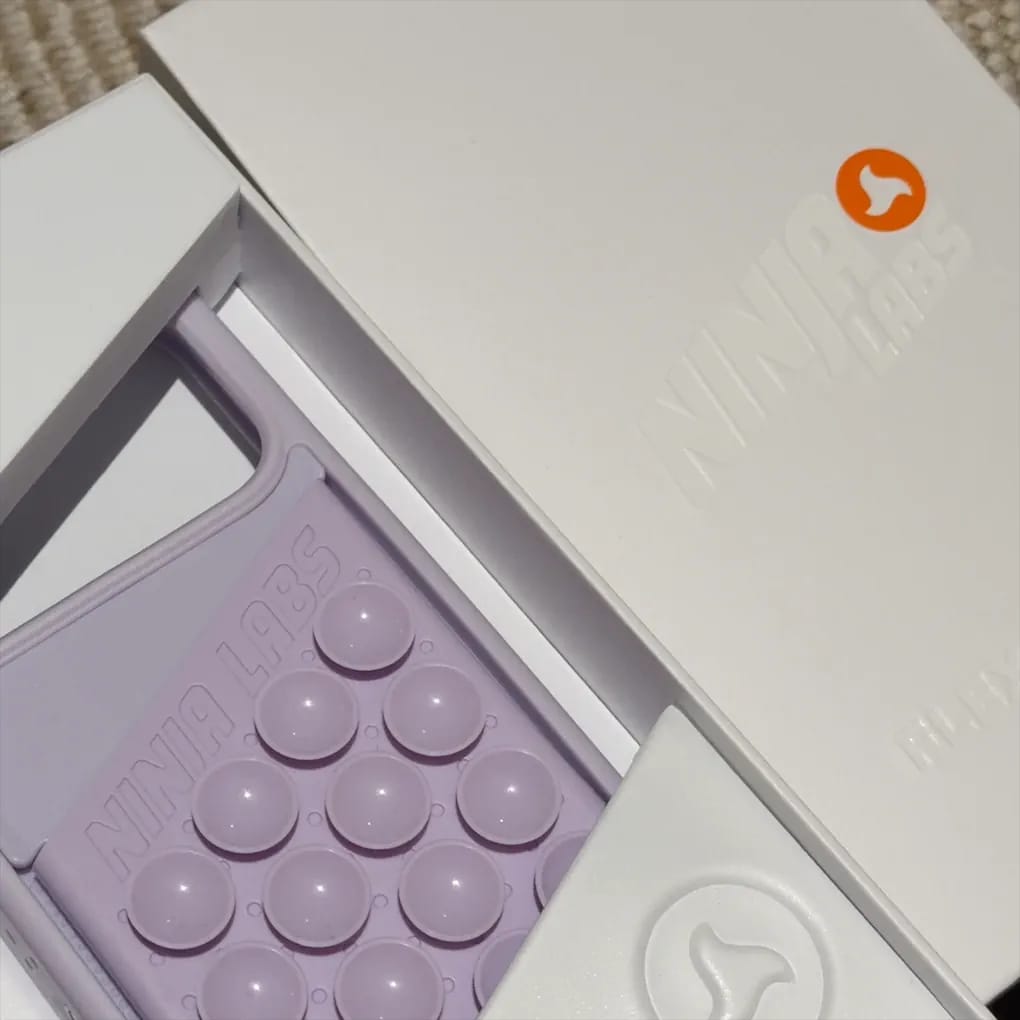 Customer photo review of Octo Pouch - iPhone 17