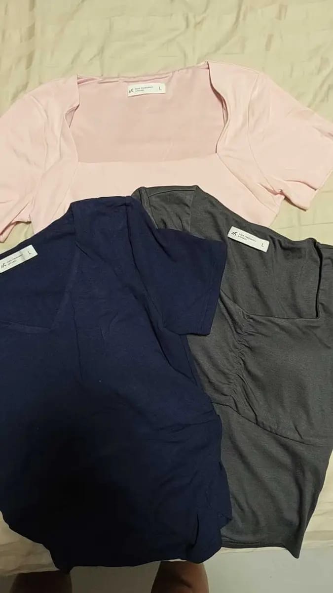 Customer photo review of Soft Stretch Diamond Neck Ruched Padded Tee